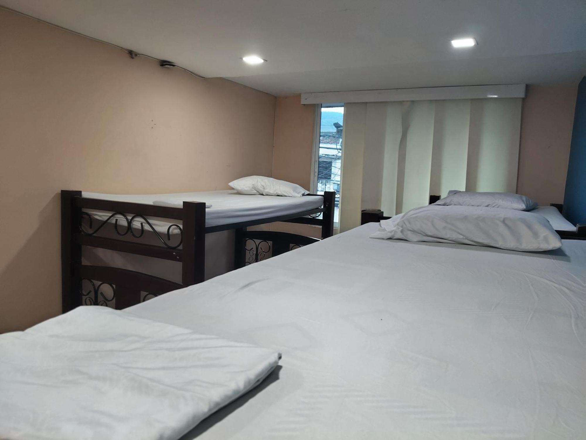 Hostal Avanza Cali Eksteriør bilde